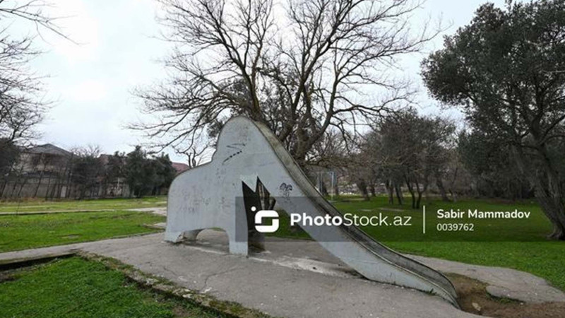 Qaraçuxurda olan yeganə uşaq parkı baxımsız vəziyyətdə qalır