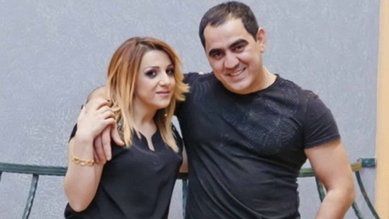 Müğənni Zenfira İbrahimovanın həyat yoldaşının avtomobilindən oğurluq olub