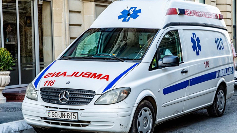 Bakıda daha 2 nəfər küləkdən ziyan görüb