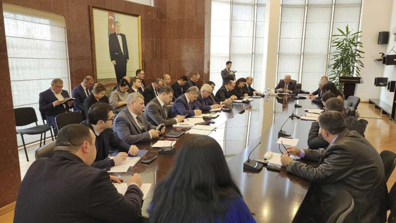 Suraxanı rayonunda sakinlər fərdi şəkildə icra başçısı ilə görüşüblər