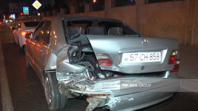 Qara Qarayev prospektində 5 avtomobil toqquşub