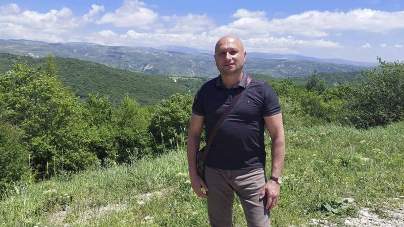 Bakı bulvarında intihar edən şəxs müəllim olub