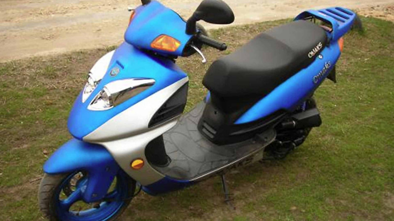 A.M.Şərifzadə küçəsində moped oğrusu tutulub