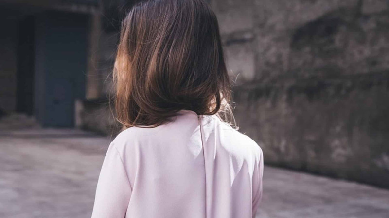 Bakıda 17 yaşlı qız itkin düşüb