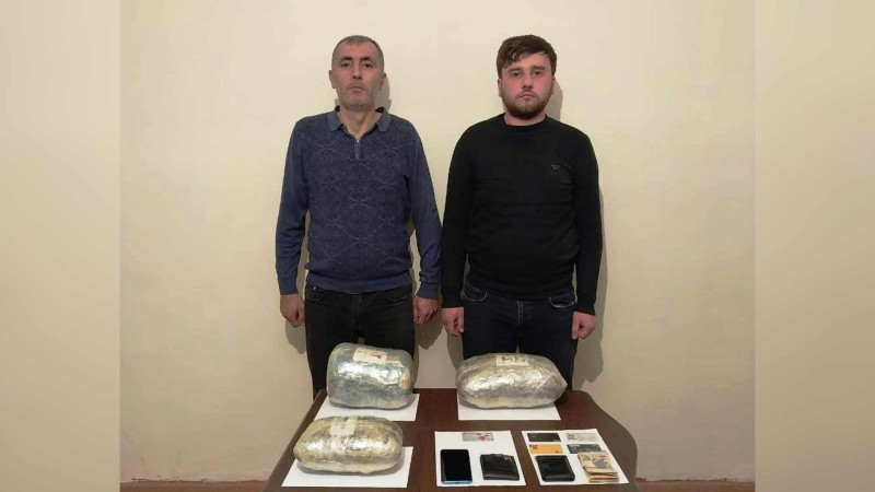 İranla sərhəddə narkotik daşıyan Bakı sakinləri tutulublar