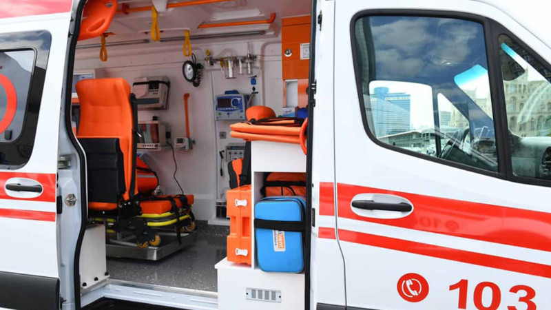 Xətai rayonunda ər və arvad avtoqəzaya düşüblər