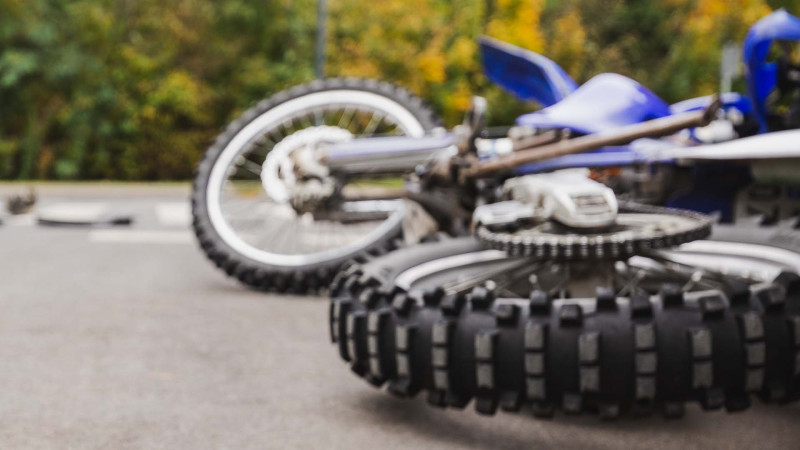 Nərimanov rayonunda 23 yaşlı motosikletçi qəzaya düşüb