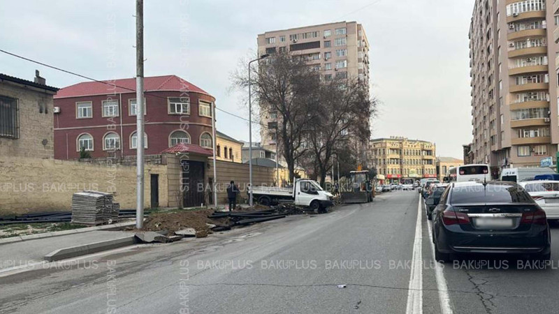 Səbail rayonunda elektrik naqilləri yenilənir