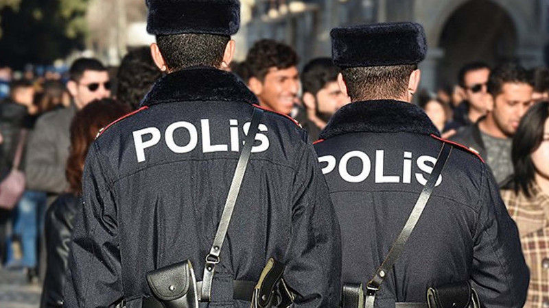 Bakıda sərxoş sürücünün qohumları ilə polis arasında dava olub