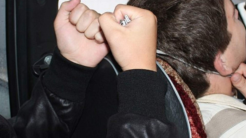 Bakıda sərnişinlər sürücünü boğmağa cəhd ediblər