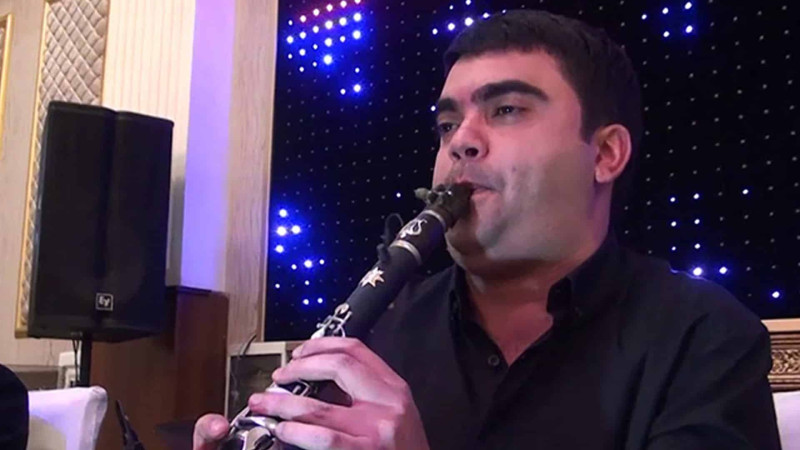 Musiqiçi Rafael Dağlı qəzaya düşərək yaralanıb