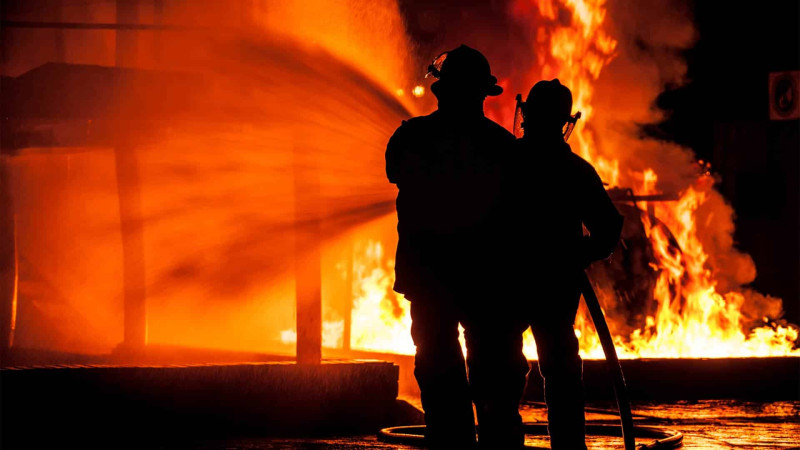 Xəzərdə yaşayış evində yanğın olub