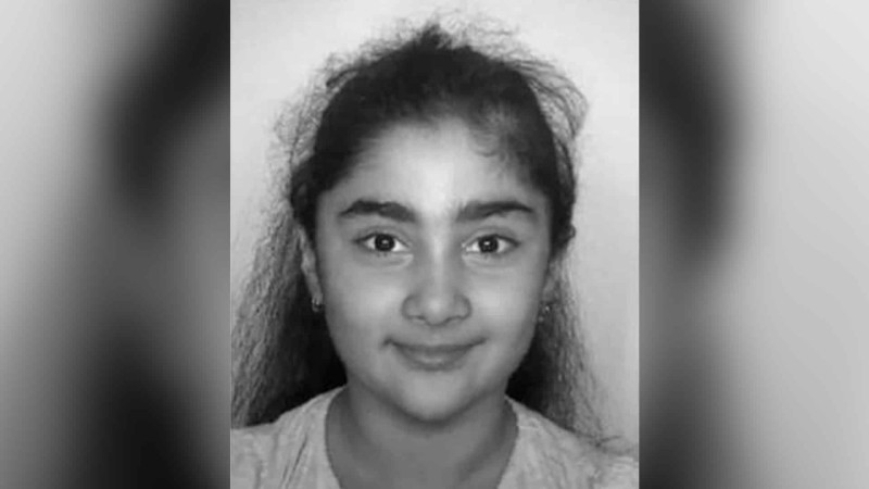 Bakıda 12 yaşlı qız özünü binadan atıb
