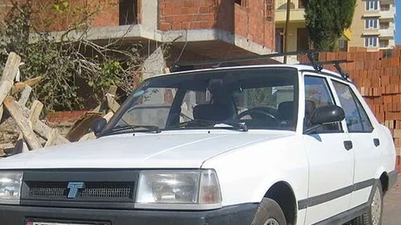 Xəstəxanaya gələn pasiyentin “Tofaş”ını qaçıran kişiyə hökm oxunub