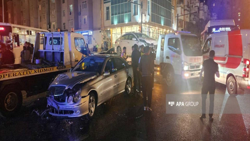 Yasamal rayonunda 4 avtomobil toqquşub