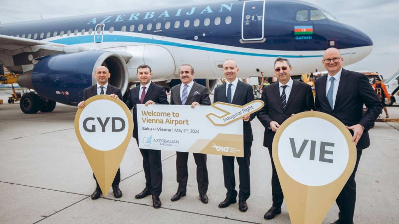 Bakı-Vyana reysinin açılışı baş tutub