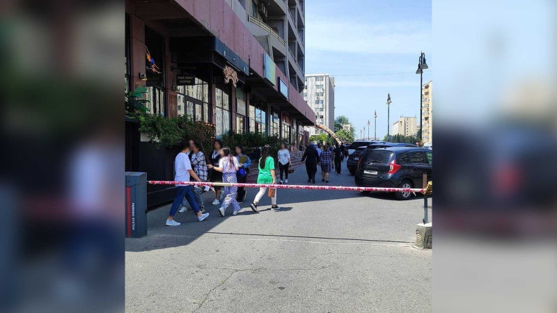 Zəbt olunan səkilər piyadalara geri qaytarıldı - YENİLƏNİB