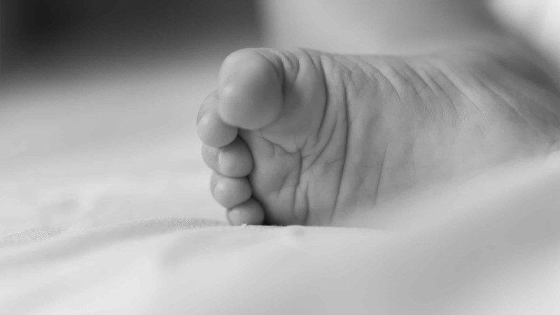 Şüvəlanda 1 yaşlı uşaq quyuya düşərək ölüb