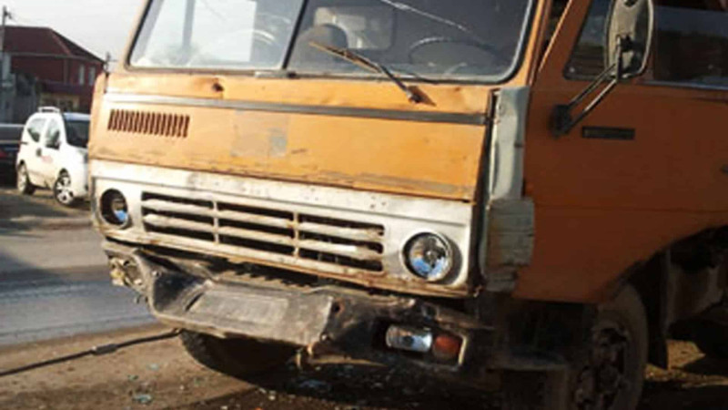 Biləcəridə “KamAZ” yol qəzası törədib: 1 nəfər ölüb