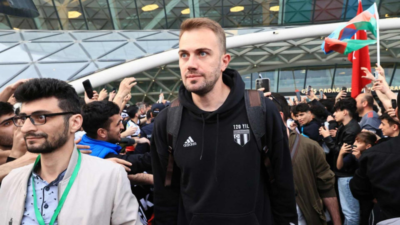 “Beşiktaş” artıq Bakıdadır