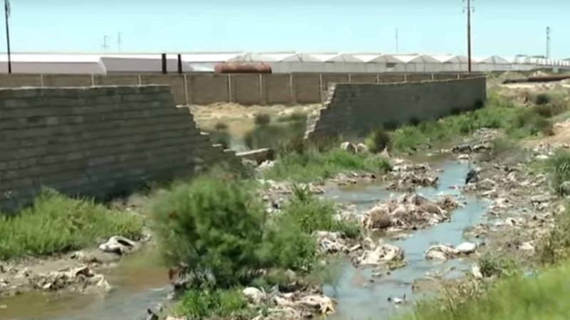 Gürgəndə bərpa olunan su kanalı ev sahibini təşvişə salıb - VİDEO