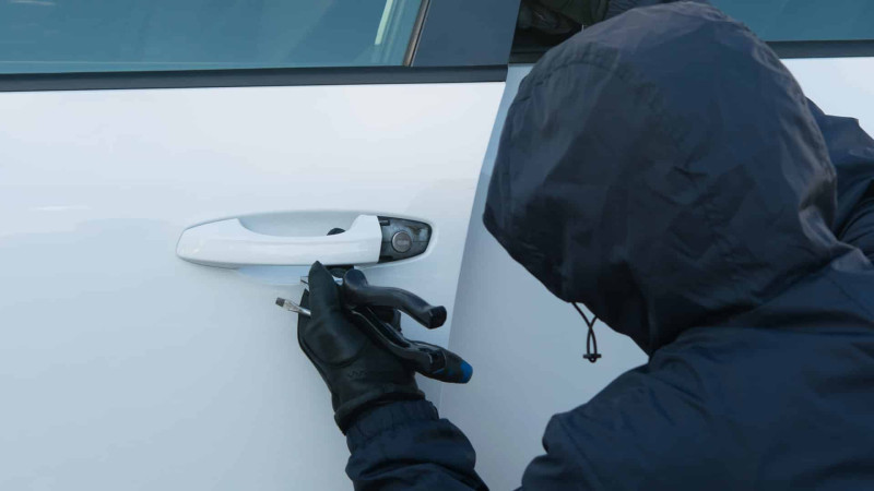 Binəqədidə qaçırılan “Chevrolet” Abşeron rayonunda tapılıb