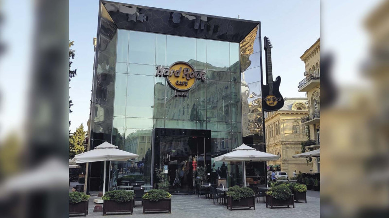 Bakıda dünyaca məşhur restoran bağlanıb