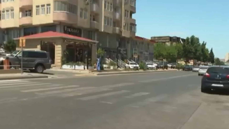 Bakı küçələrinin piyada zolaqları təhlükə saçır