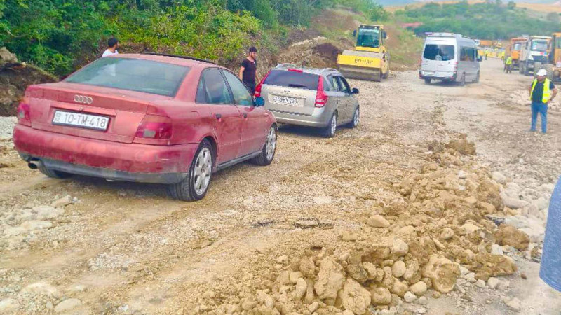 Sürüşmənin baş verdiyi Muğanlı-İsmayıllı yolunda avtomobillərin hərəkəti bərpa olunub