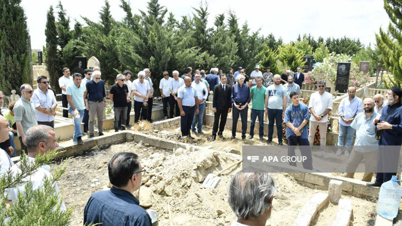 Xalq rəssamı Fazil Nəcəfov vəfat edib
