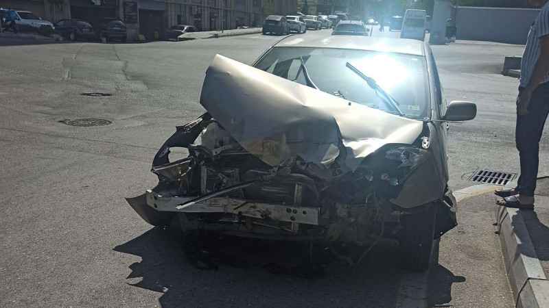 Binəqədi rayonunda yol qəzası baş verib