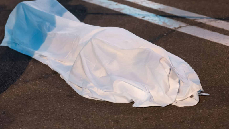 Binəqədidə yarımtikilidə kişi meyiti tapılıb