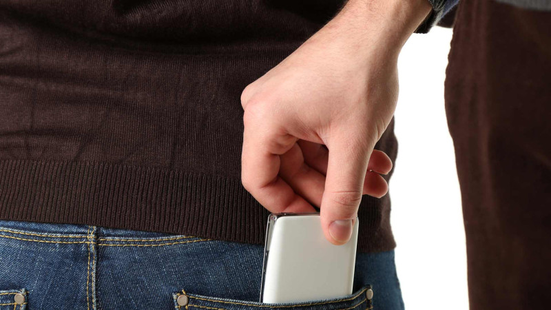 Nərimanovda çay evindən oğurluq olub