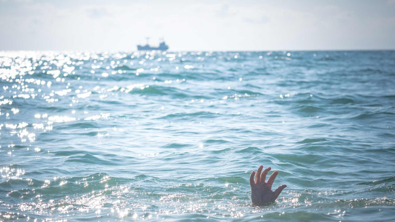 Ələtdə 10 yaşlı uşaq dənizdə batıb