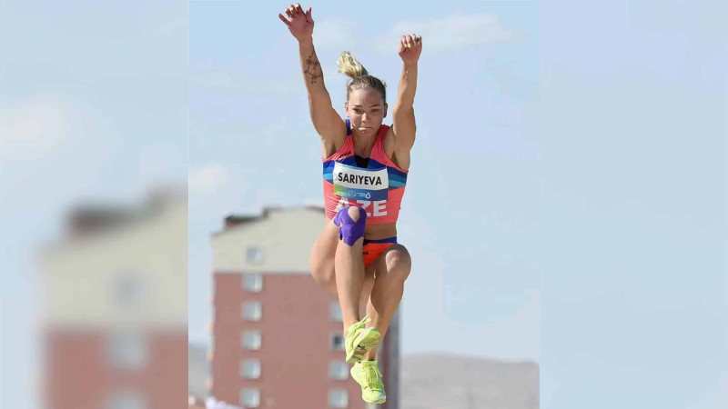 Yekaterina Sarıyeva Almaniyada qızıl medal qazanıb