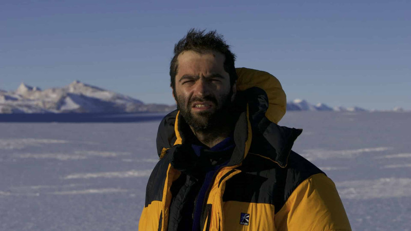 Alpinist İsrafil Aşurlı pakistanlı alpinisti xilas etmək üçün Nanqa Parbat dağına çıxmaqdan imtina edib