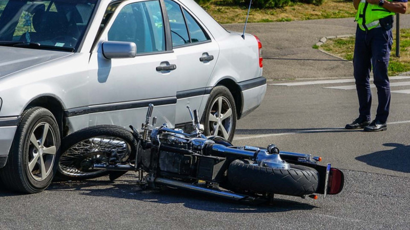 Bakıda 28 yaşlı motosikletçi yol qəzasında xəsarət alıb