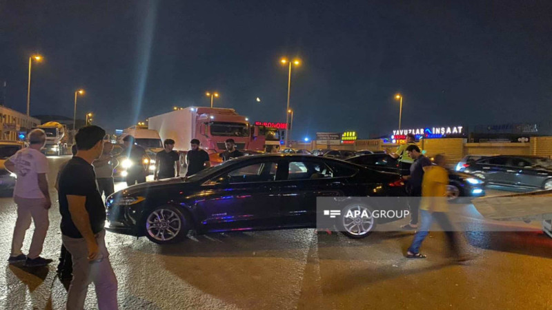 Ziya Bünyadovda “BakuBus” minik avtomobili ilə toqquşub