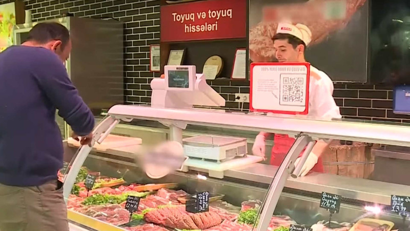 Bakı supermarketlərində niyə qiymə ətdən ucuzdur? - VİDEO