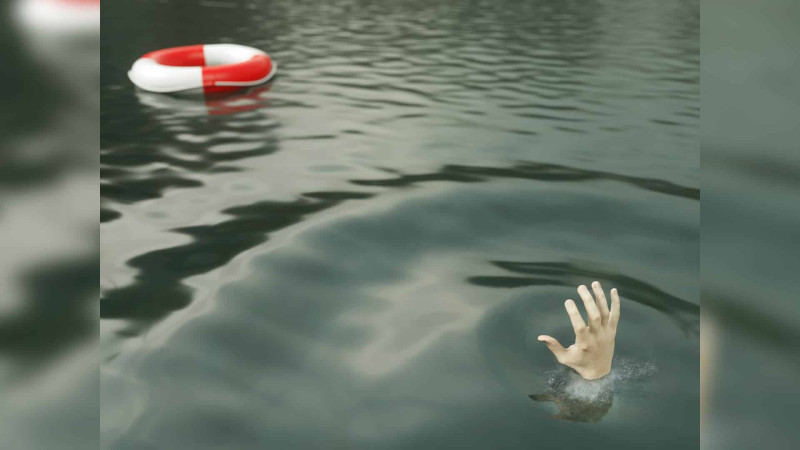 Bakıda dənizdə batanlar xilas olunublar