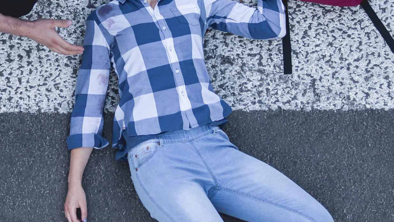 Xətai rayonunda avtomobil hamilə qadını vuraraq öldürüb - VİDEO