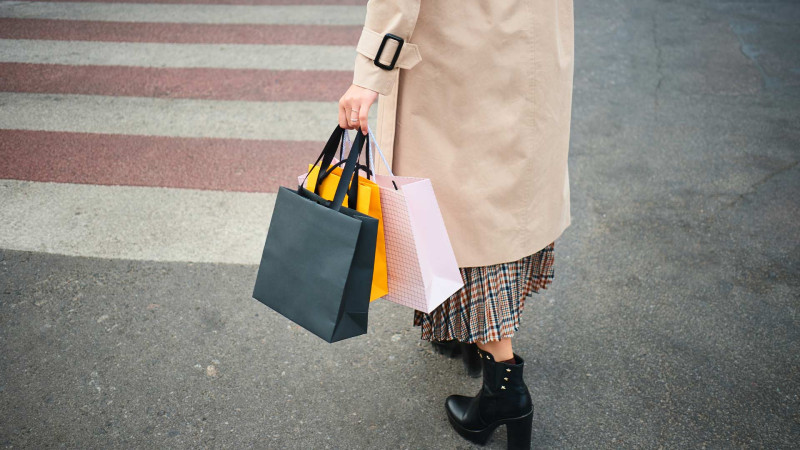 Buzovnada 35 yaşlı qadını avtomobil vurub