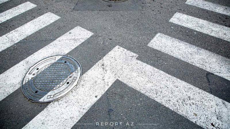 Ziya Bünyadov prospektini keçmək istəyən gənci avtomobil vurub