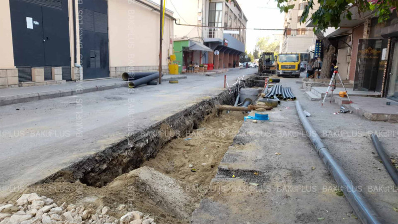 Xətaidə su boruları dəyişdirilir
