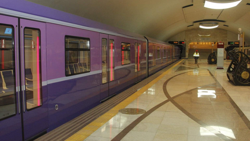 Metro stansiyalarında Üzeyir Hacıbəylinin əsərləri səsləndirilir