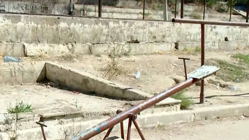 Yeni Günəşlidə bir vaxtlar yaşıl olan park zibilxanaya çevrilib