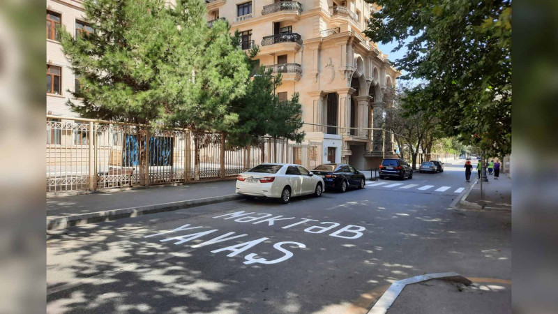 Yeni tədris ili ərəfəsində Bakıda “zebralar” çəkilir