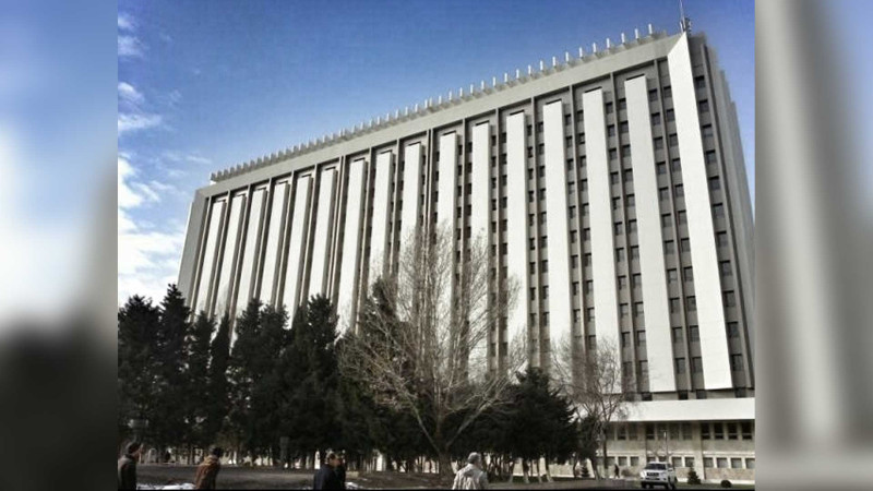 Universitetə qəbul olan şəhid qardaşı maddi sıxıntılara görə təhsil haqqını ödəyə bilmir