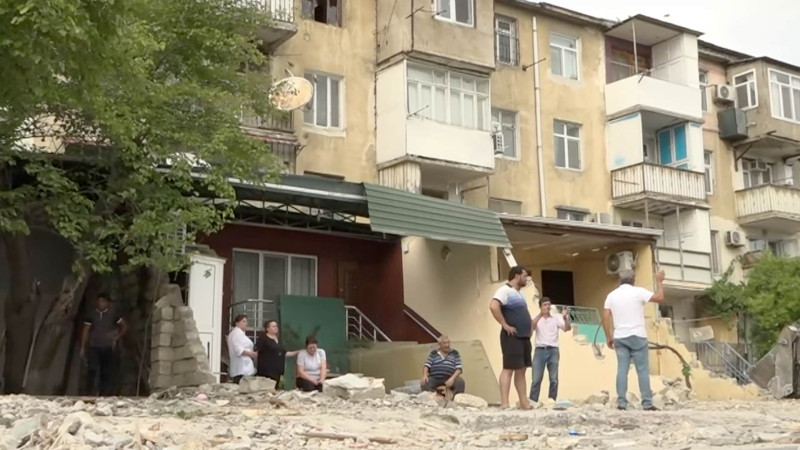 Bakıda sakinlər MTK-dan qanunsuz artırmalara görə pul tələb edirlər – VİDEO