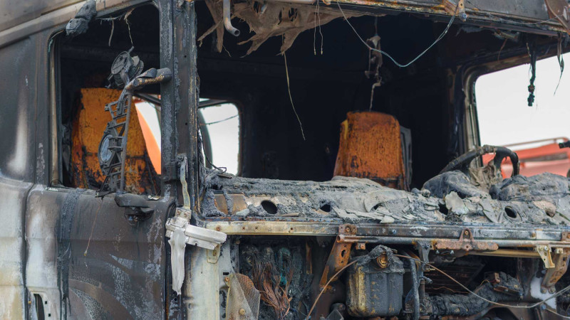 Əhmədlidə sərnişin avtobusu yanıb - YENİLƏNİB